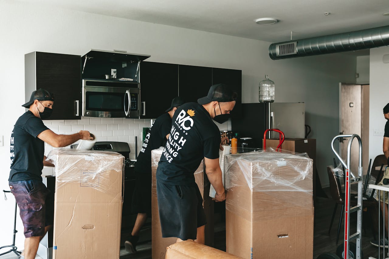 house removals London, cheap removals UK, professional movers near me