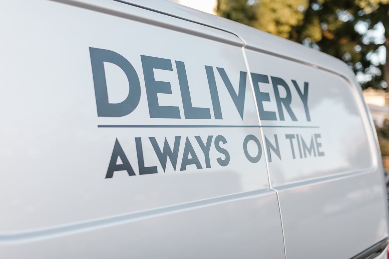 international removals UK, moving abroad services, relocation Europ